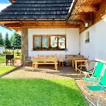 Проживание в семье Maria Maka *